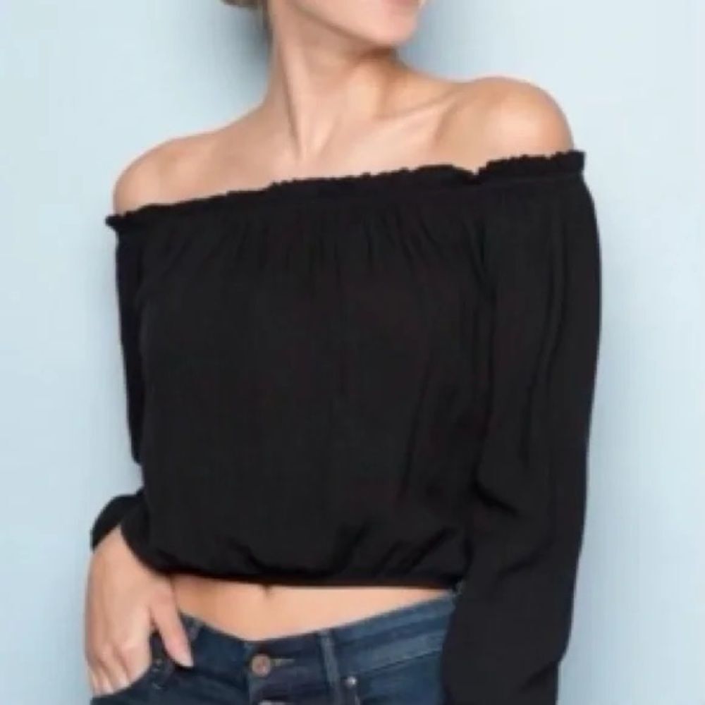 Brandy Melville Black Off-Shoulder Blouse